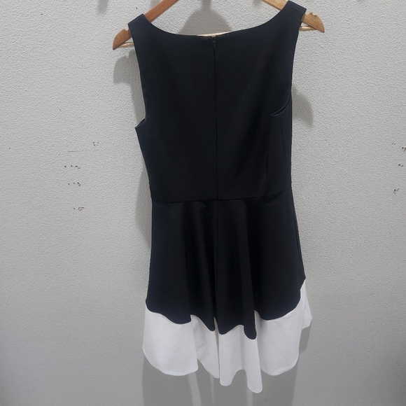 Black‎ Halo Reese Dress Fit and Flare Sweetheart Neckline Black White Pockets 8 - Picture 4 of 9